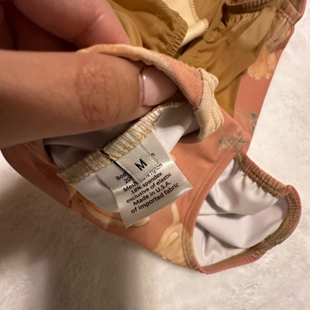 Luckyleo Dart style Medium Bunny Leotard - Picture 4 of 5